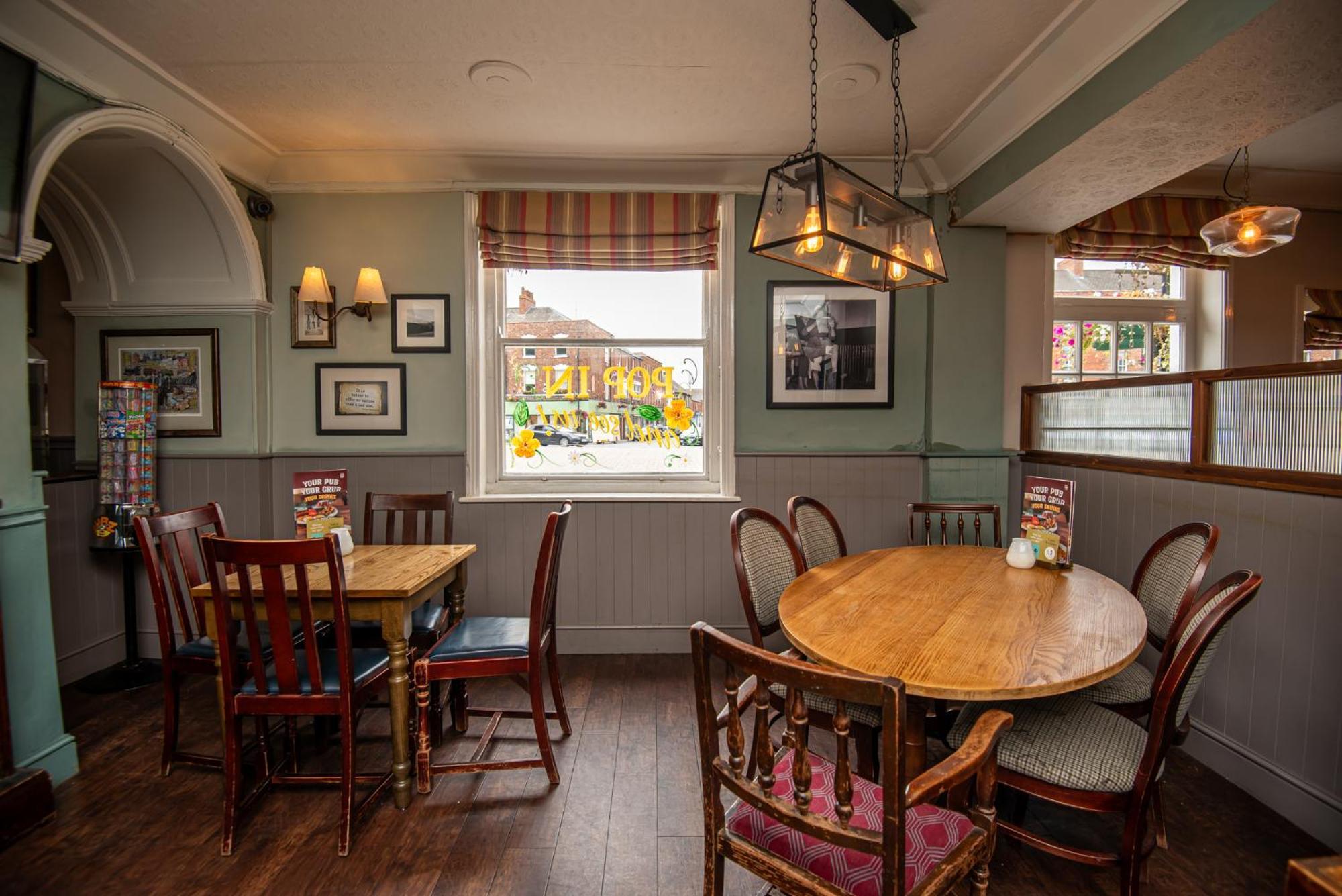 The George 3*