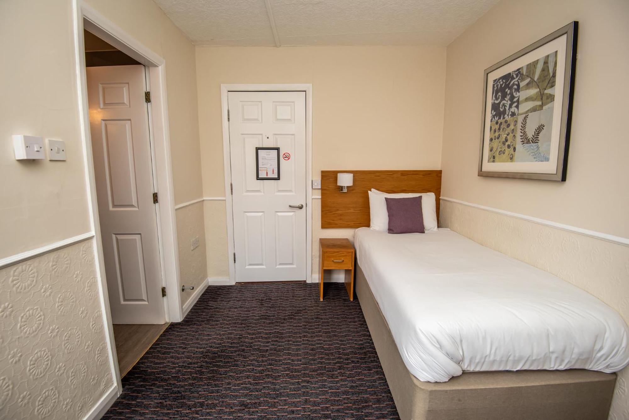 The George Hotel